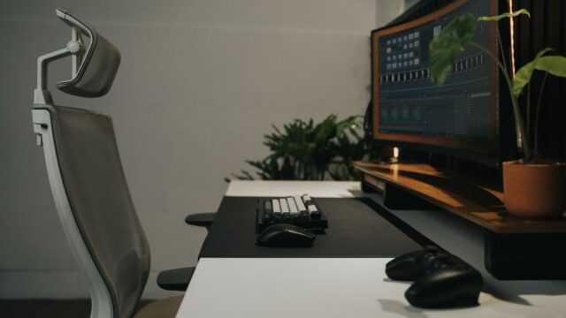Cadeira ergonômica para estudar concurso: guia honesto de quem passou
