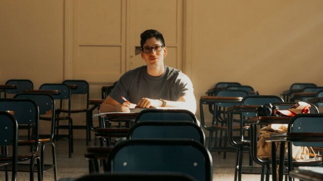 Escolher Qual Concurso Prestar: 4 Critérios que Evitam 8 Meses Perdidos